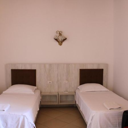 Kompleksi Jakaj Velipoje Exterior photo