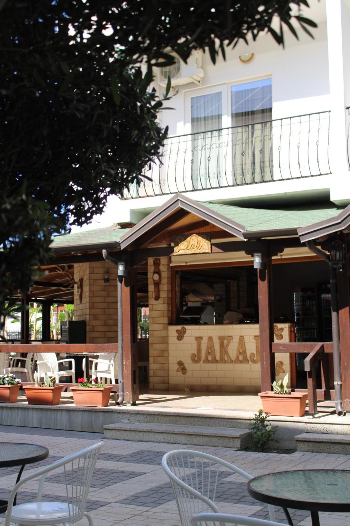 Kompleksi Jakaj Velipoje Exterior photo